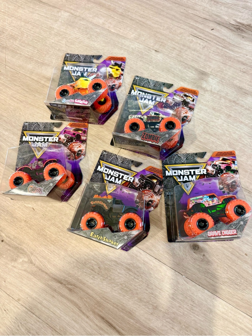 Monster Jam Spooky Collection Halloween Monster Trucks 2026 (set of 5)